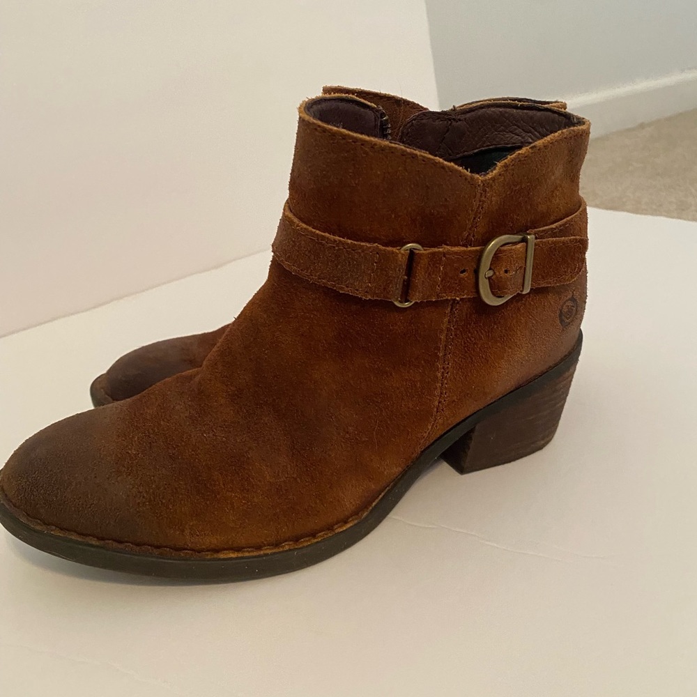 Born Aidia distressed leather block heeled ankle boot